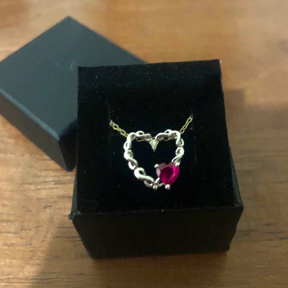 Sterling Silver Heart Pendant Necklace!